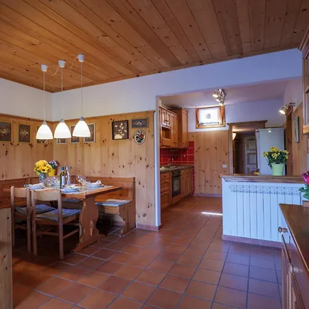 Apartment Casa Carlo Colico