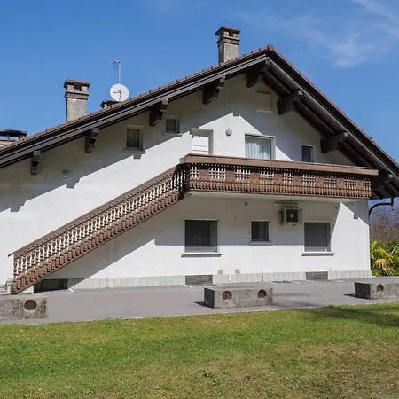 Casa Carlo Apartment Colico