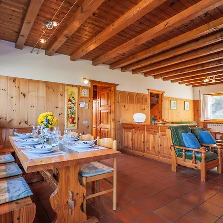Casa Carlo Lejlighed